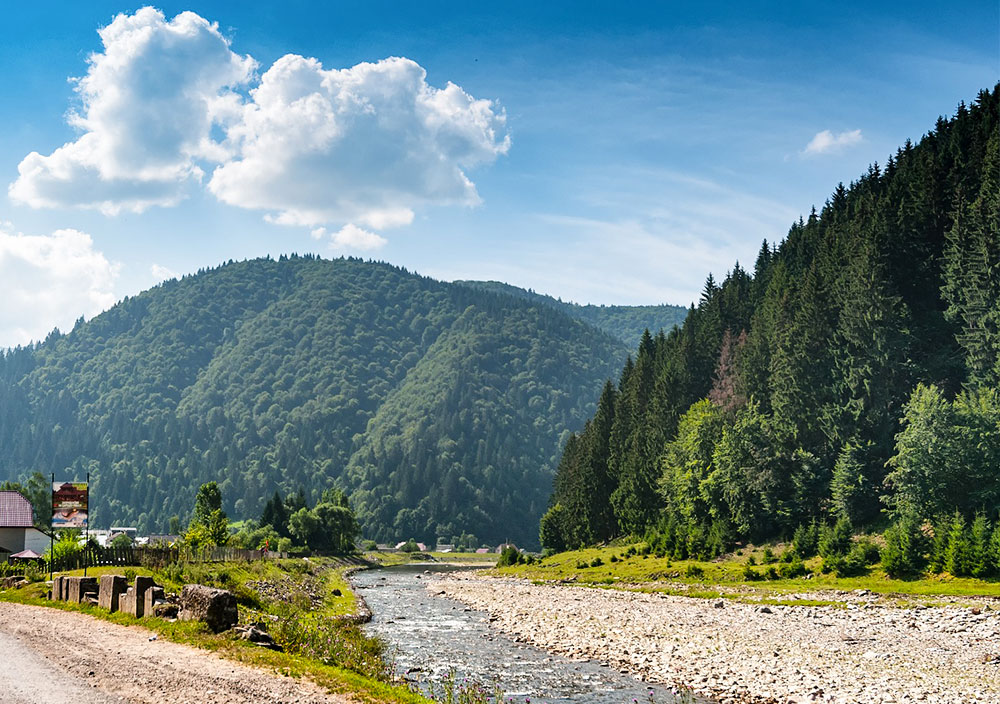 Кращі місця для відпочинку в Карпатах